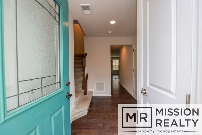 Building Photo - 437 Crofton Village Terrace