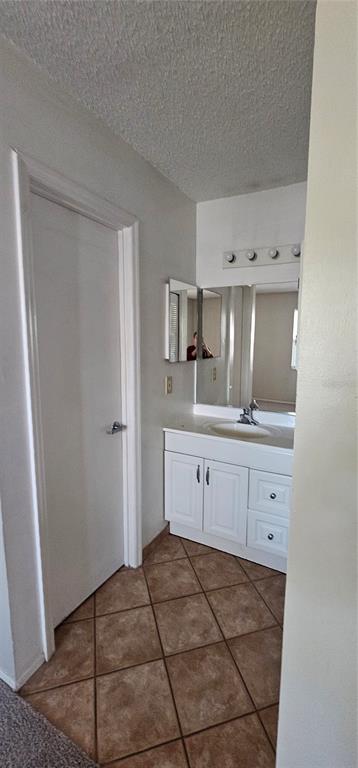 Foto del edificio - 801 Victoria Blvd