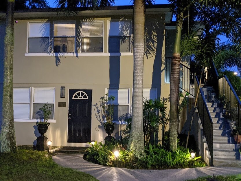 vista desde la Avenida 28 - 496 28th Ave N