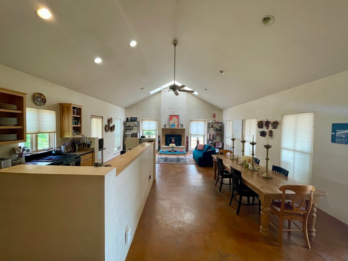 13 Lamy Rd, Lamy, NM 87540 House Rental in Lamy, NM