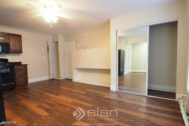 Foto del edificio - 4866 N Magnolia Ave