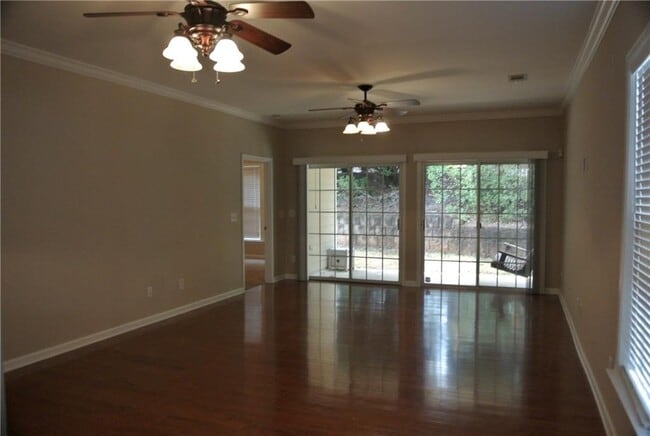 Building Photo - 6412 Rockpoint Ln