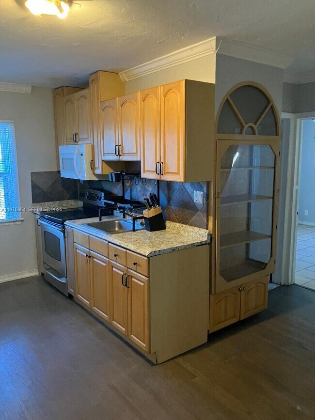 Foto del edificio - 2127 Wilson St