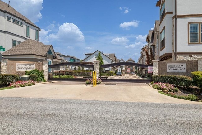 Building Photo - 1203 Edwinstowe Trl