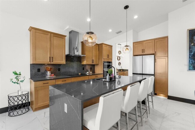 Foto del edificio - 8756 Windlass Cv