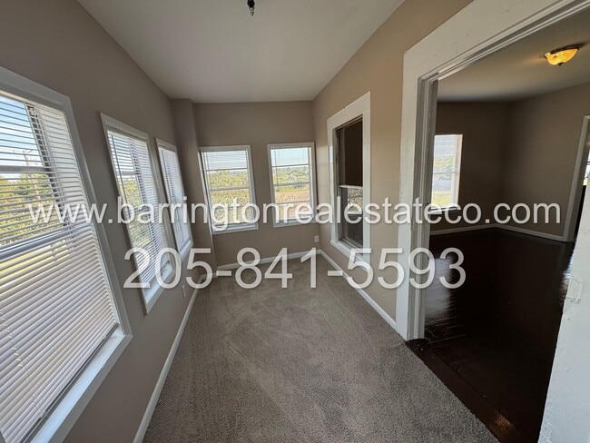 Building Photo - Birmingham