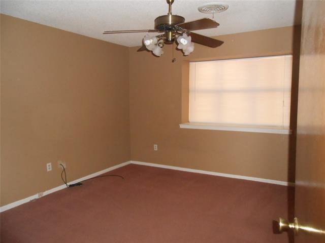 Building Photo - 4750 Pamela Dr