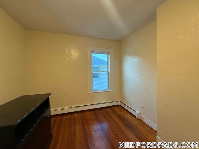 Foto del edificio - 251 Central Ave