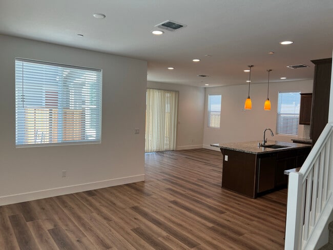 Building Photo - 2923 Crosswinds Wy