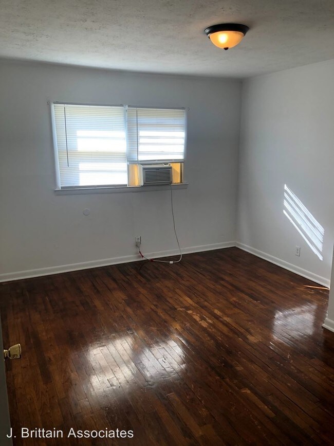 Foto del edificio - 1801 Golden Springs Rd