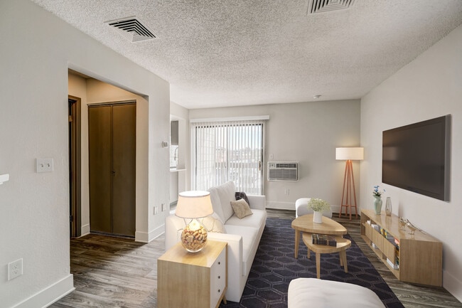 Shift Apartments apartments — community photo - Shift Apartments