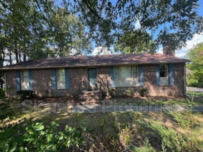 Primary Photo - 2910 Kinvan Rd