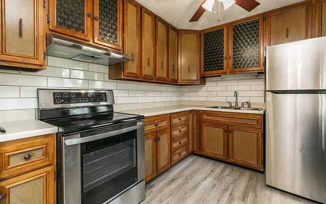Foto del edificio - 6812 Inwood Ln NE