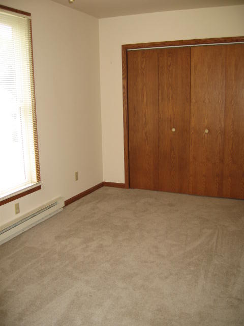 Foto del edificio - 148 N Sycamore St