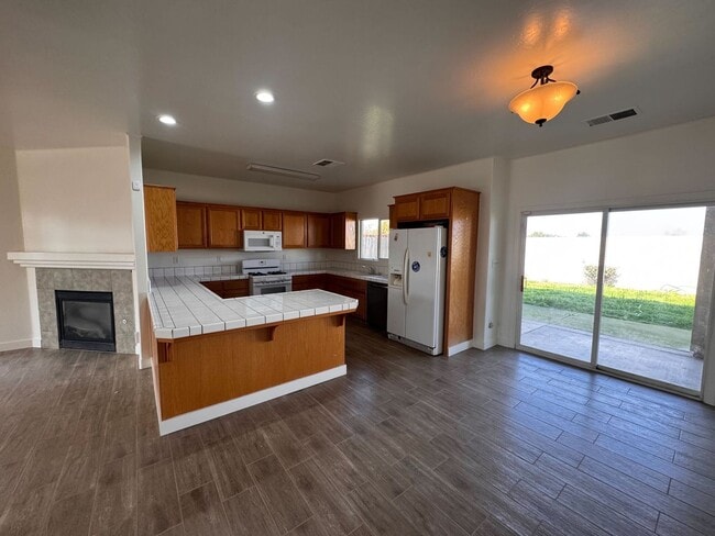 Building Photo - Available Now