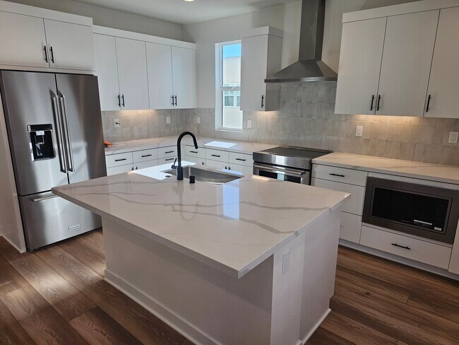 Foto del edificio - 679 Fahrenheit Dr