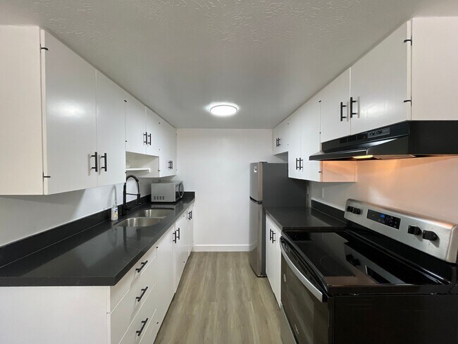Foto del edificio - Beautifully Remodeled 2-Bedroom Duplex by Provo River Trail