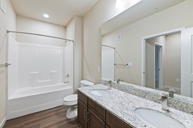 A2 - Aventura at Hawk Ridge