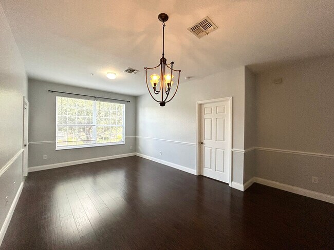 Foto del edificio - Spacious 2/2 Condo in Gated Orlando Commun...