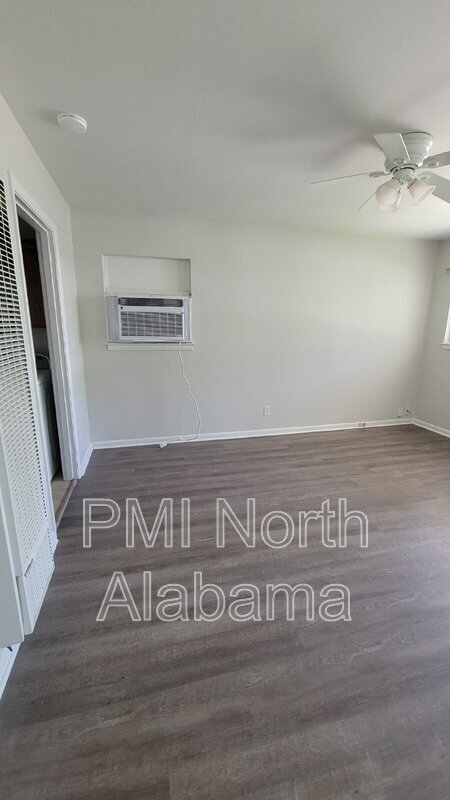 Foto del edificio - 1213 Grace St NW