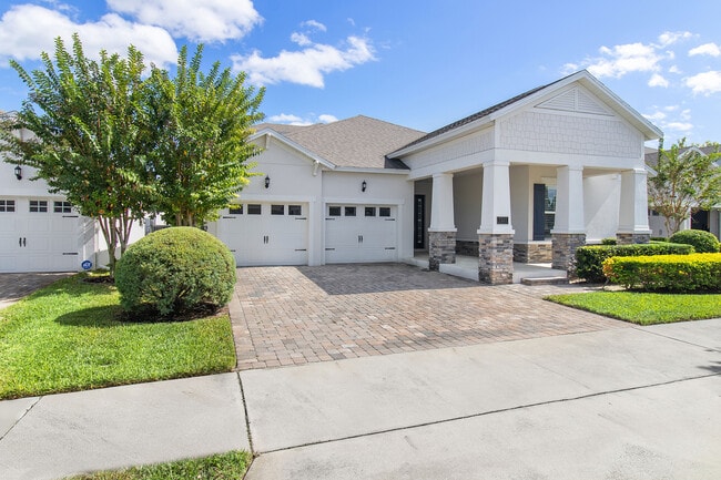 Building Photo - 7531 Mandarin Grove Way