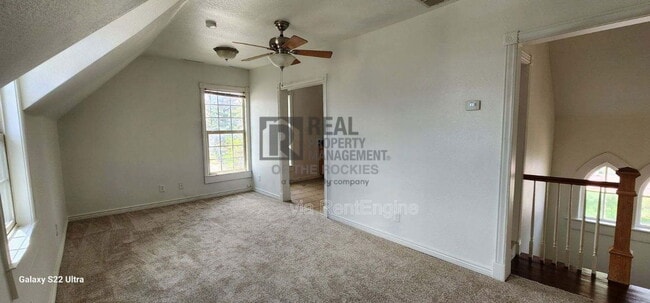 Foto del edificio - 2011 Evans Ave