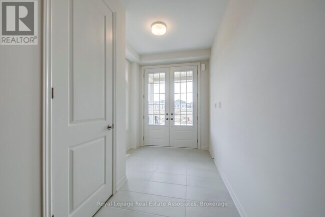 Photo du bâtiment - 89 Bluebird Blvd