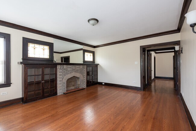 Building Photo - 1512 Dempster Street