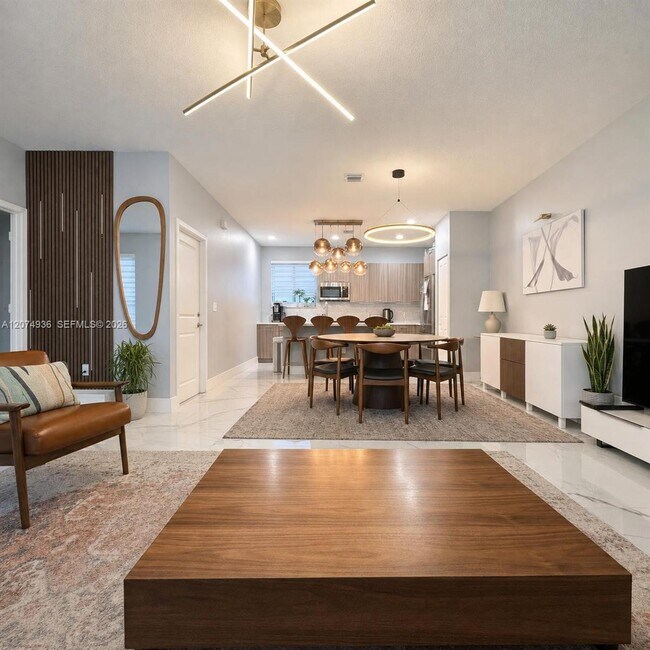 Foto del edificio - 4619 NW 84th Ave