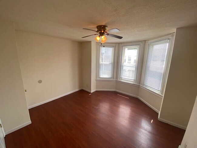 Building Photo - 5213 Upland St