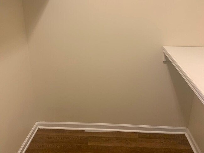 Building Photo - 603 Sandpiper Dr
