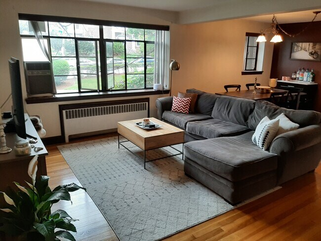 Building Photo - 63 Corey Rd