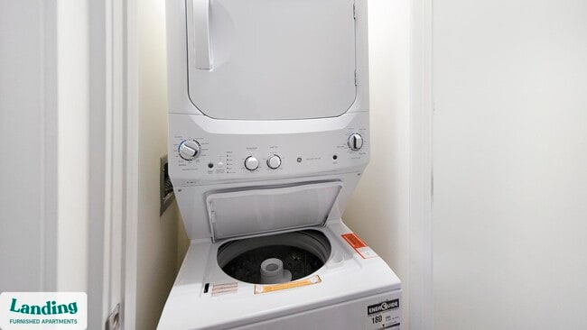 Foto del edificio - 1222 W Madison St