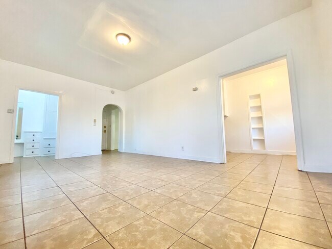 Foto del edificio - 3701 1st St