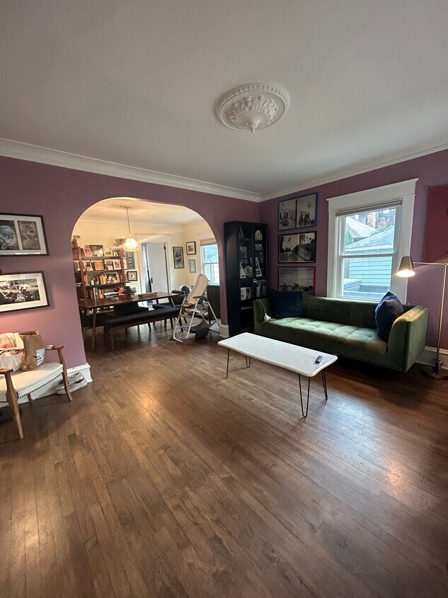 Primary Photo - 4210 N Murray Ave