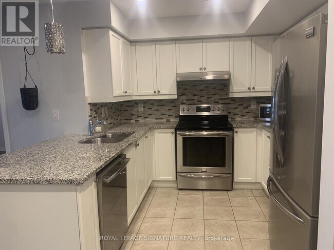 Photo du bâtiment - 1045 Nadalin Heights