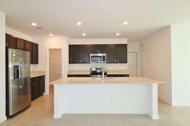 Foto del edificio - 721 Worlington Ln