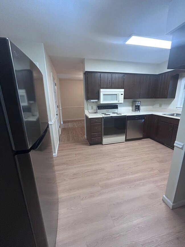 Foto del edificio - Spacious 3 Bedroom Home Close to JMU, EMU & Downtown Harrisonburg!