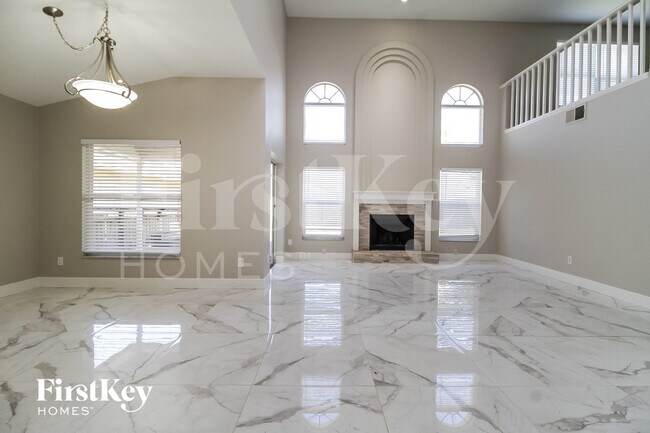 Foto del edificio - 518 Whittingham Pl