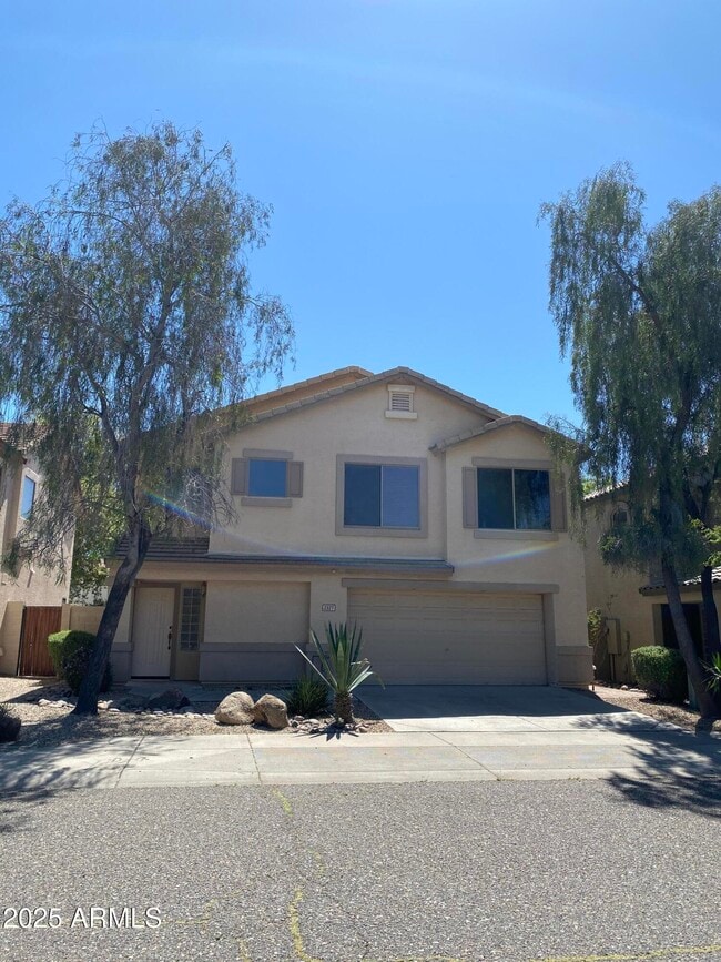 Building Photo - 2327 W Running Deer Trl