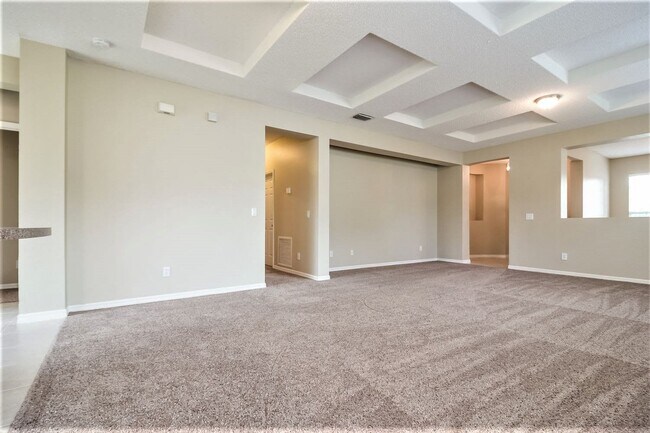 Building Photo - 662 Cressa Cir