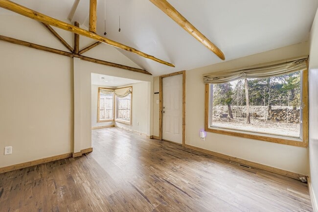 Building Photo - 9 Moon Dance Ln