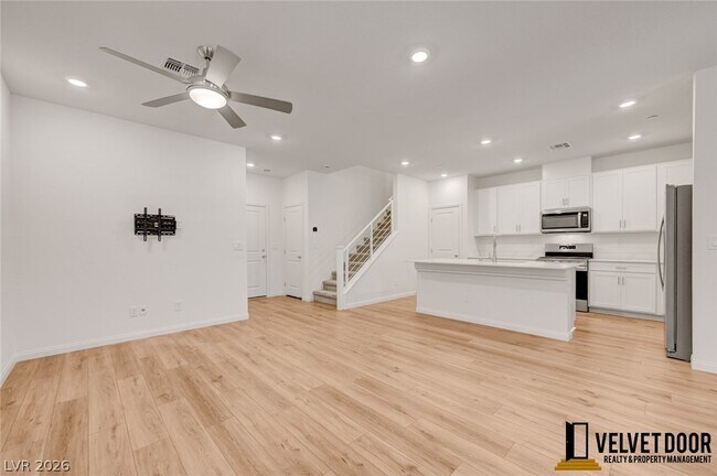 Foto del edificio - 2725 Luzzi Walk
