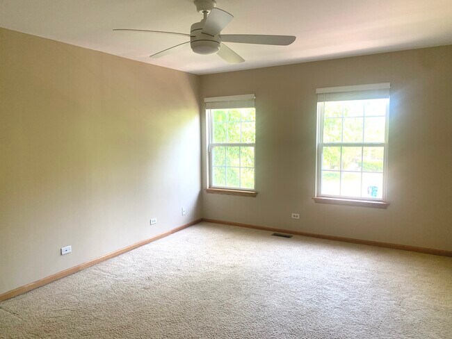 Building Photo - 1416 Clavey Ln