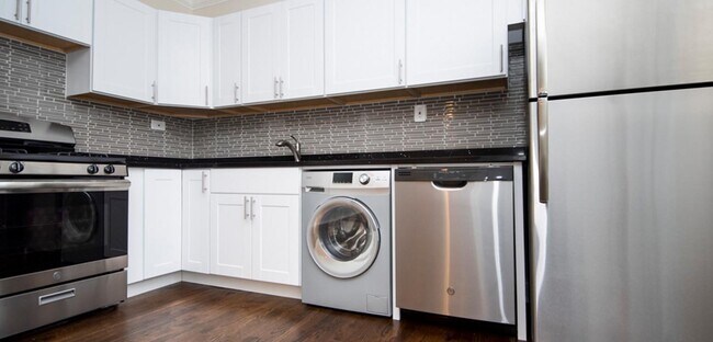 Foto del edificio - 2129 N Dayton St