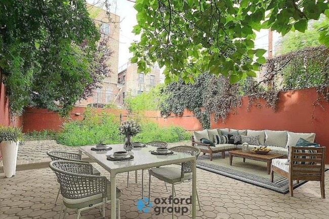 2 bedroom in Brooklyn NY 11249 - 2 bedroom in Brooklyn NY 11249 Townhome