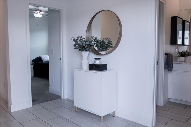 Building Photo - 10125 Campanula Ct