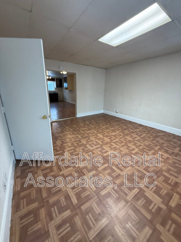 Foto del edificio - 1947 S 11th St