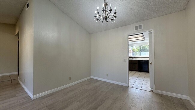 Foto del edificio - 148 Carmody St