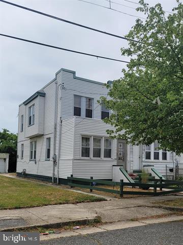 Building Photo - 722 Magellan Ave